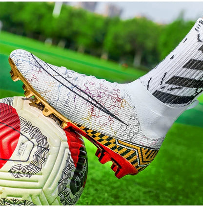 Chaussures de football pour enfants, crampons de football pour garçons et filles, chaussures de sport d'extérieur légères, durables et antidérapantes pour les jeunes