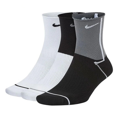 Nike: Stilfuldt, alsidigt og behageligt sports- og fritidstøj til mænd og kvinder – Frotte-sokker, 3-pak SX7557-010