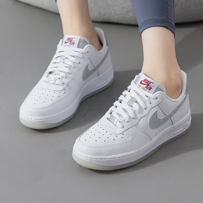 Originální nové dámské klasické minimalistické volnočasové tenisky Nike HQ3461-191