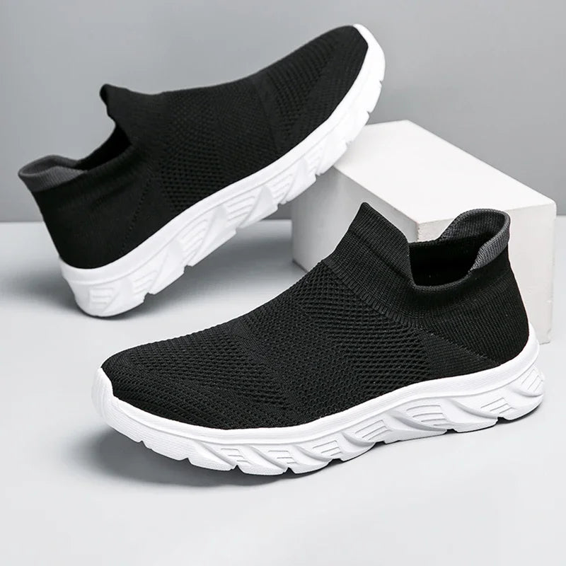 Breathable Men Casual Shoes Lightweight Male Vulcanized Shoes Outdoor Platform Men's Loafers Soft Mesh Flats Non-slip Sneakers