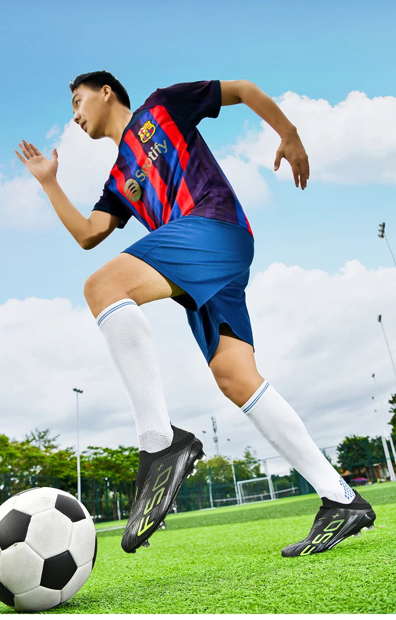 Pánske tenisky s kopačkami na trávu – Vysoko kvalitná futbalová obuv na futsal a futbal – Protisklzová obuv do haly – Najpredávanejšia vysoká obuv na vonkajšie nosenie