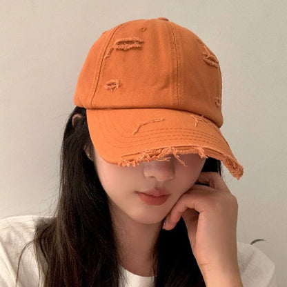 Casquette hip-hop polyvalente pour homme et femme, nouvelle collection printemps-été, à visière incurvée, style rétro, effet usé, avec trou et bord en bec de canard