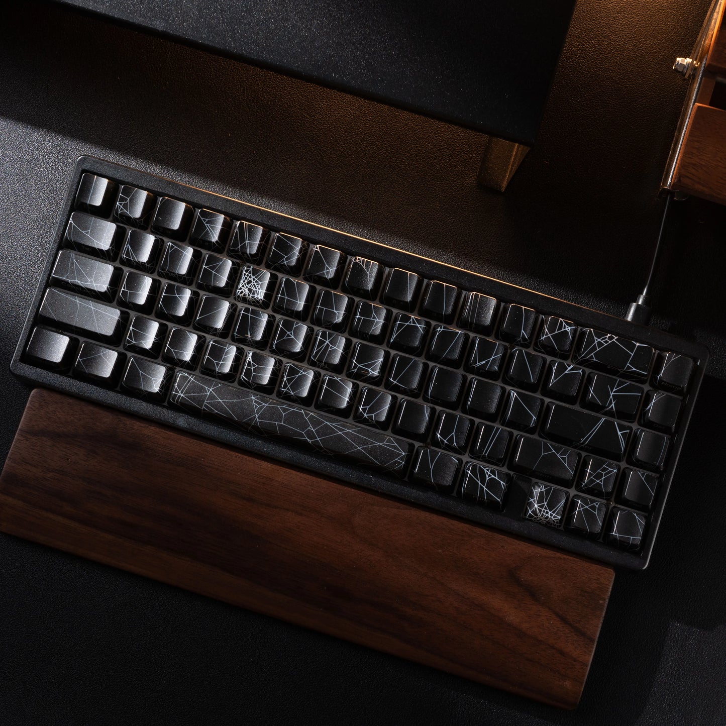 XVX Wireless Mechanical Keyboard M67 JadeStone With IMD-Tech Keycaps Tri-Mode Topographic White Gamer Keyboard Gasket Design