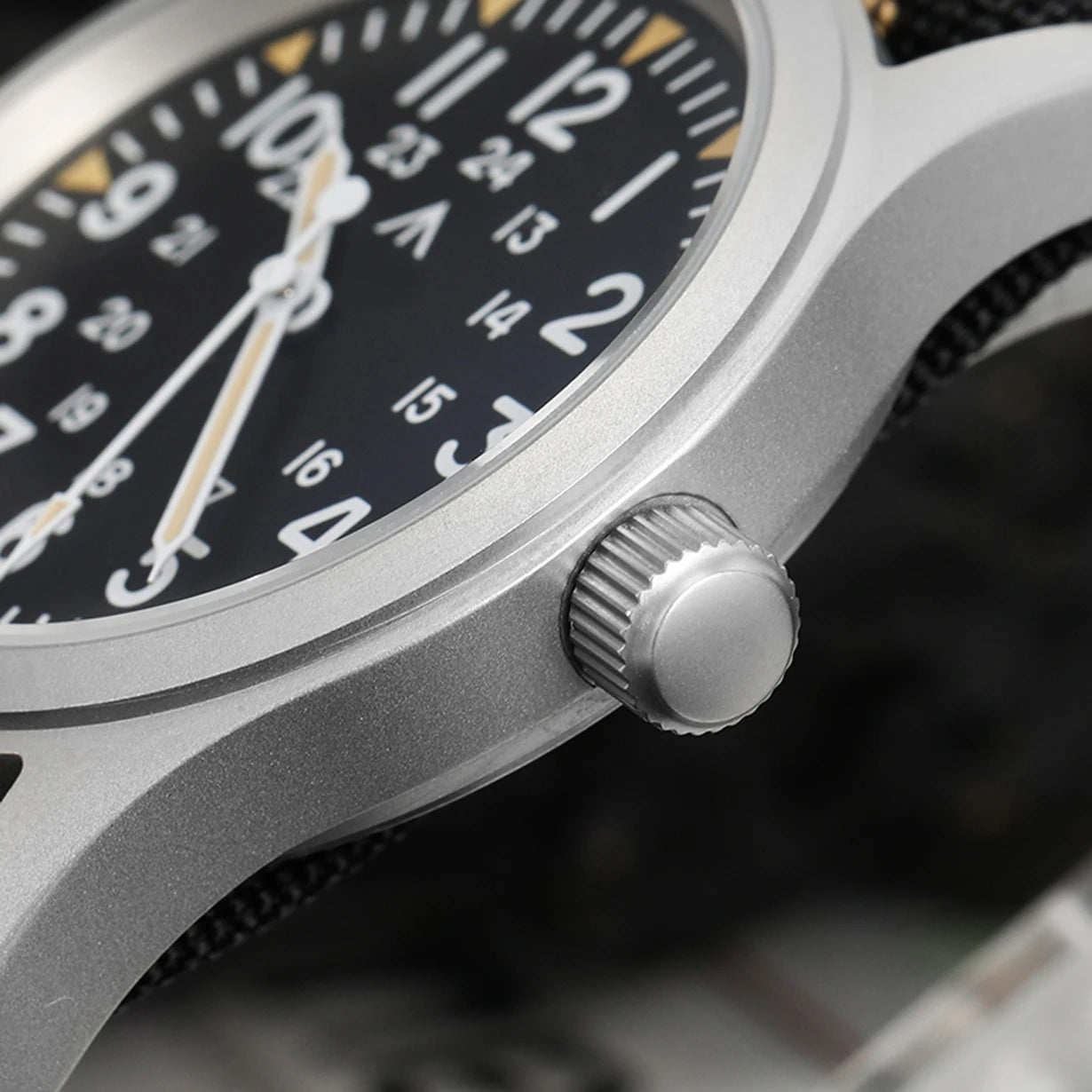 Militado ML05 38mm Vintage Watch VH31 Quartz Movement Field Watches Domed Sapphire Crystal With High Clear AR Coating Wristwatch