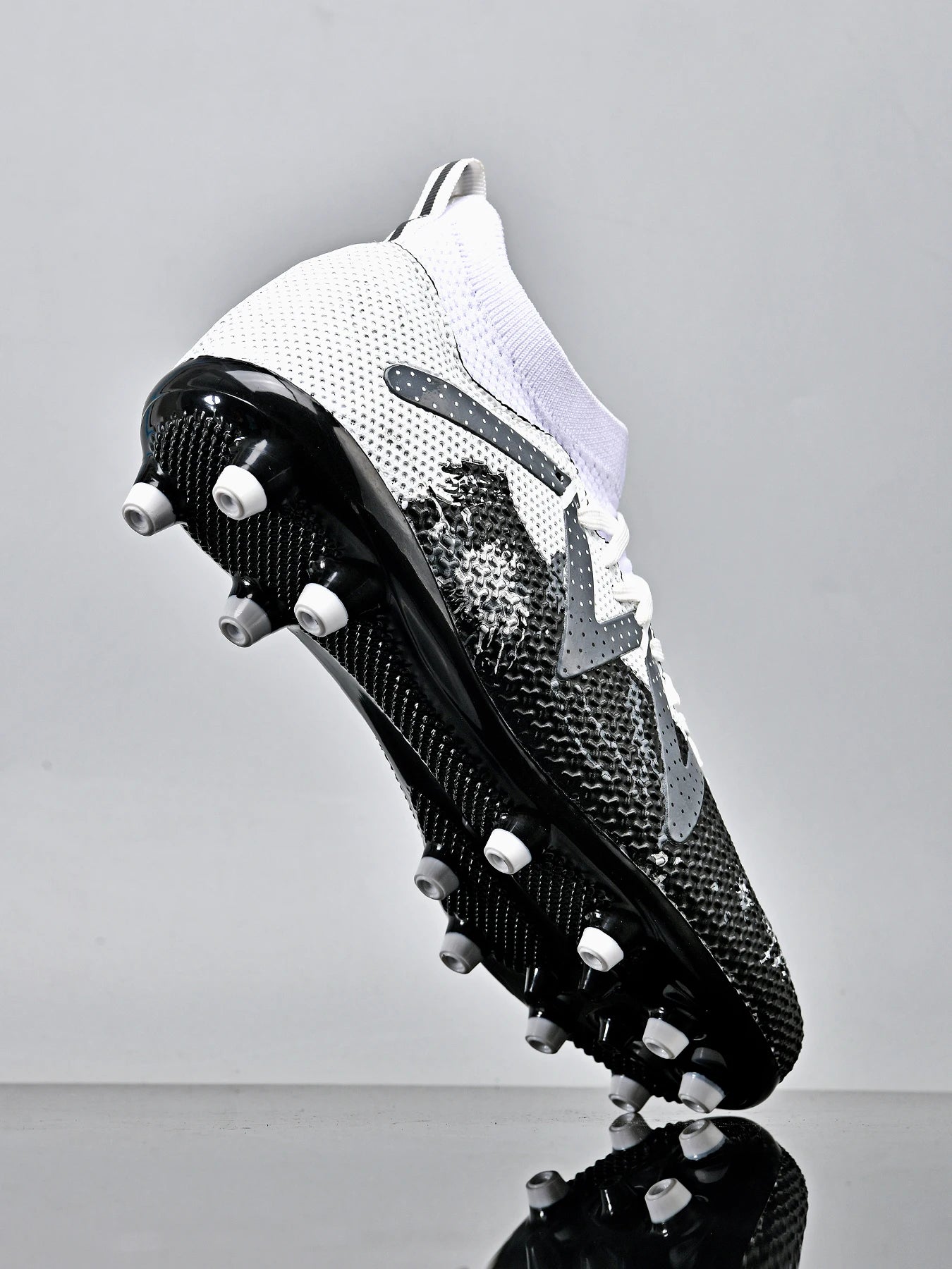 Fashion AG FG football shoes PU Fabric Lightweight Upper TPU Wear Resistant Sole Non-slip For Men Women Training Match