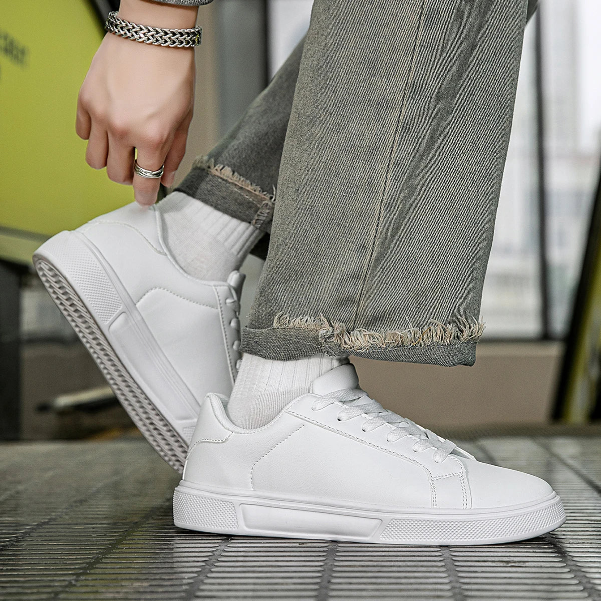 Herrenschuhe aus Kunstleder, Sneaker, trendige Freizeitschuhe, Herrensneaker, vulkanisierte Herrenschuhe, Paarschuhe, Damenschuhe