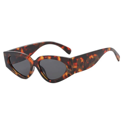 2025 New Fashion Cat Eye Small Oval Women Sunglasses Men Trendy Y2K Punk Sun Glasses Female Travel Shade Vintage Eyewear UV400