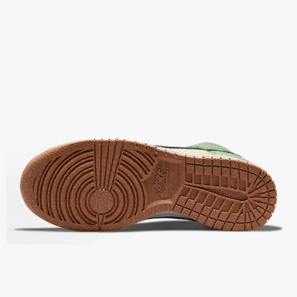 Nike Original DUNK HIGH LX NEXT Unisex-Sneaker mit Fleecefutter DN9909-100