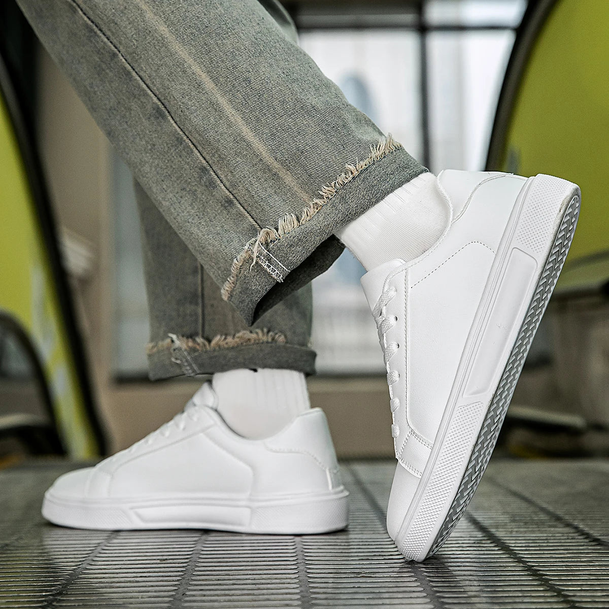 Herrenschuhe aus Kunstleder, Sneaker, trendige Freizeitschuhe, Herrensneaker, vulkanisierte Herrenschuhe, Paarschuhe, Damenschuhe