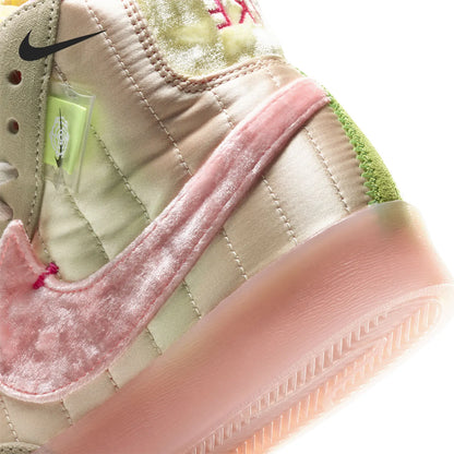 Nike Authentic -naisten tämän kauden korkeavartiset vapaa-ajan lenkkarit DD8482-163