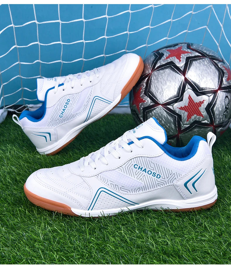 Crampons de football professionnels pour hommes, antidérapants, pour entraînement de Futsal, résistants à l'usure, ultralégers, pour l'extérieur et l'intérieur, baskets unisexes