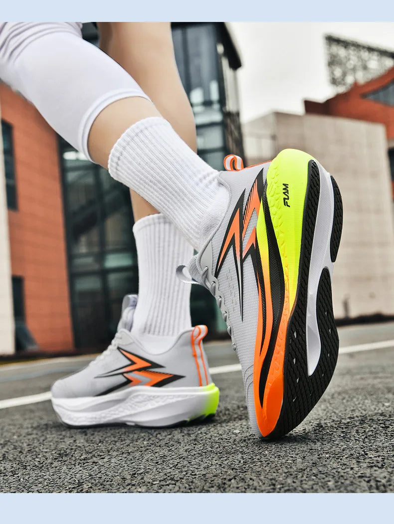 Men's Running Shoes Specialty Marathon Sports Shoes Breathable Lightweight Carbon Plate Women's Trend Athletic Sneakers Women