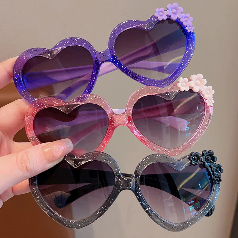 Baby Girls Cute Acrylic Heart Shape Flowers UV400 Sunglasses Children Outdoor Sun Protection Sunglasses Kids Sun Glasses