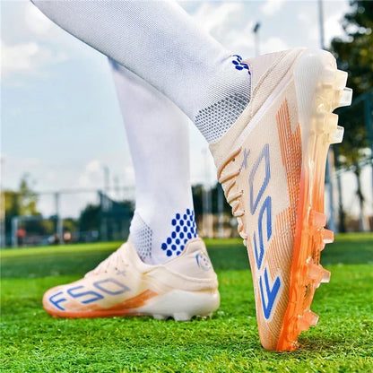 Nouvelles chaussures de football pour hommes, chaussures de match en extérieur, baskets de soccer, chaussures montantes de haute qualité, crampons antidérapants pour futsal et terrain synthétique, meilleures ventes