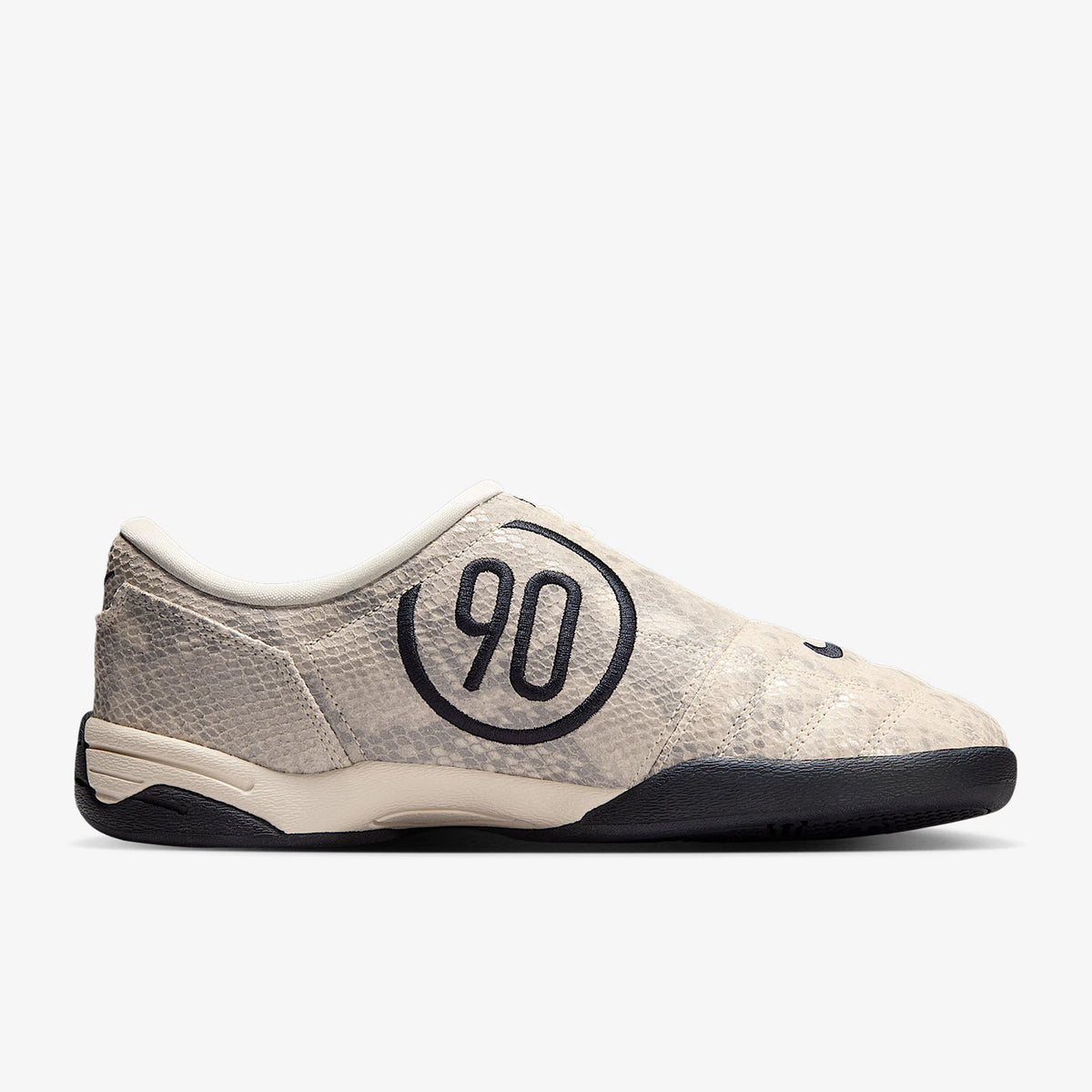 Nike Authentic Total 90 SE Γυναικεία ρετρό, ανθεκτικά αθλητικά παπούτσια χαμηλού ύψους IB4204-100