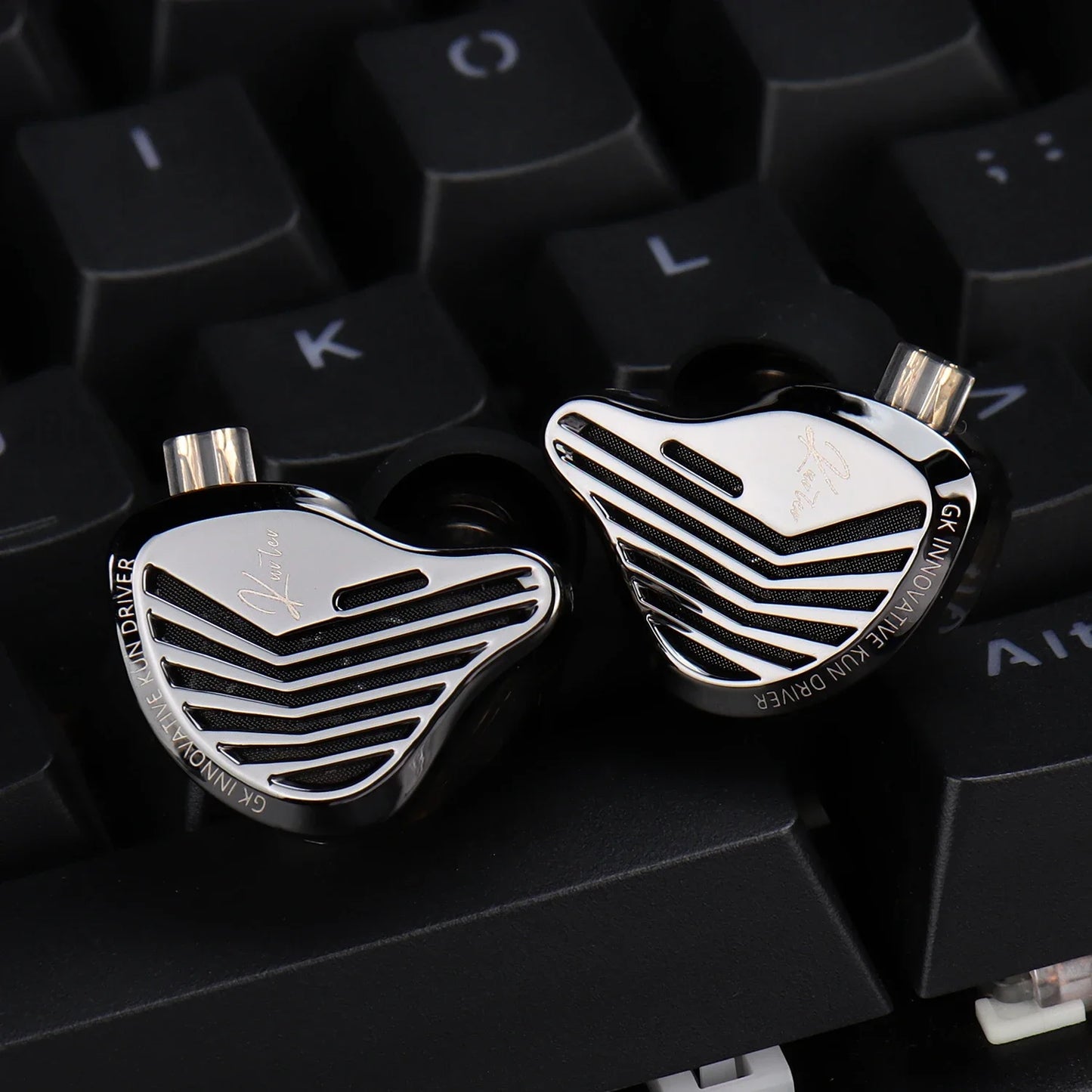 KZ GK Kunten HiFi IEM Earphones 1DD Dynamic Driver In-Ear Earbuds with 2-Pin Detachable Cable, Metal Audiophile Gaming Headset