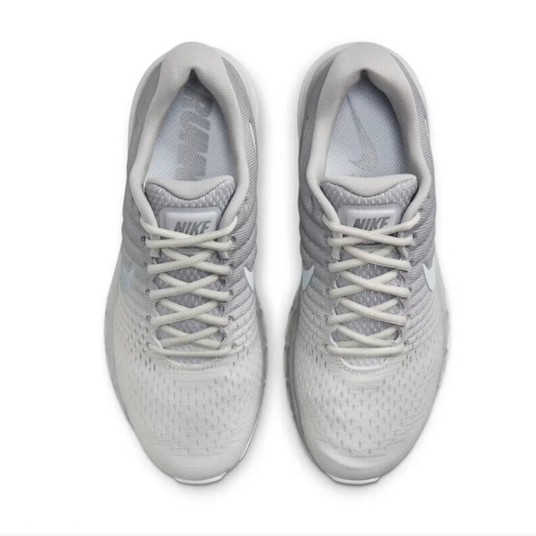 Nuova serie Air Max di Nike: scarpe casual leggere, resistenti e antiusura con ammortizzazione ad aria su tutta la lunghezza, dal design accattivante 849559-005