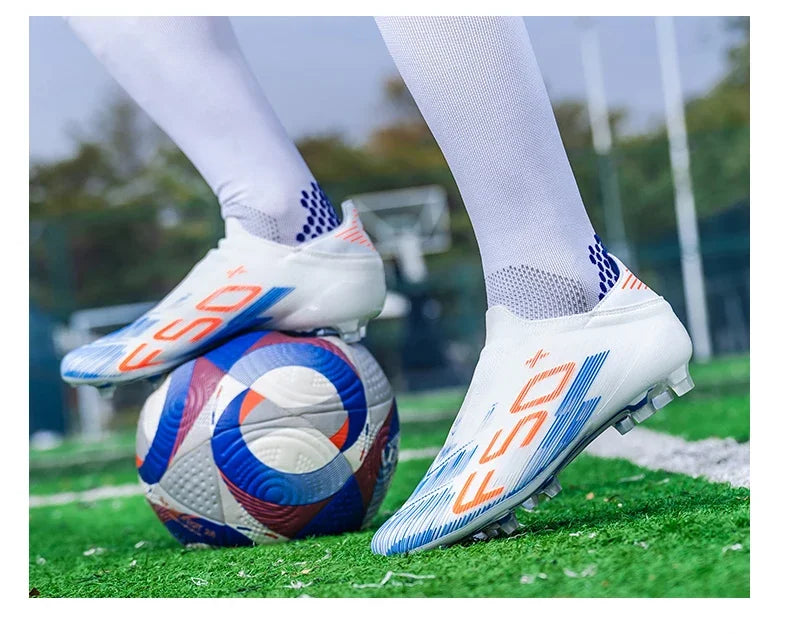 Nouvelles chaussures de football pour hommes, crampons, baskets légères de haute qualité, pour l'entraînement sur gazon, bottes de football très vendues, antidérapantes, mi-hautes, pour l'extérieur.