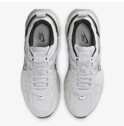 „Nike“ originalūs „V2K Run“ moteriški lengvi retro sportiniai bateliai FN6703-002