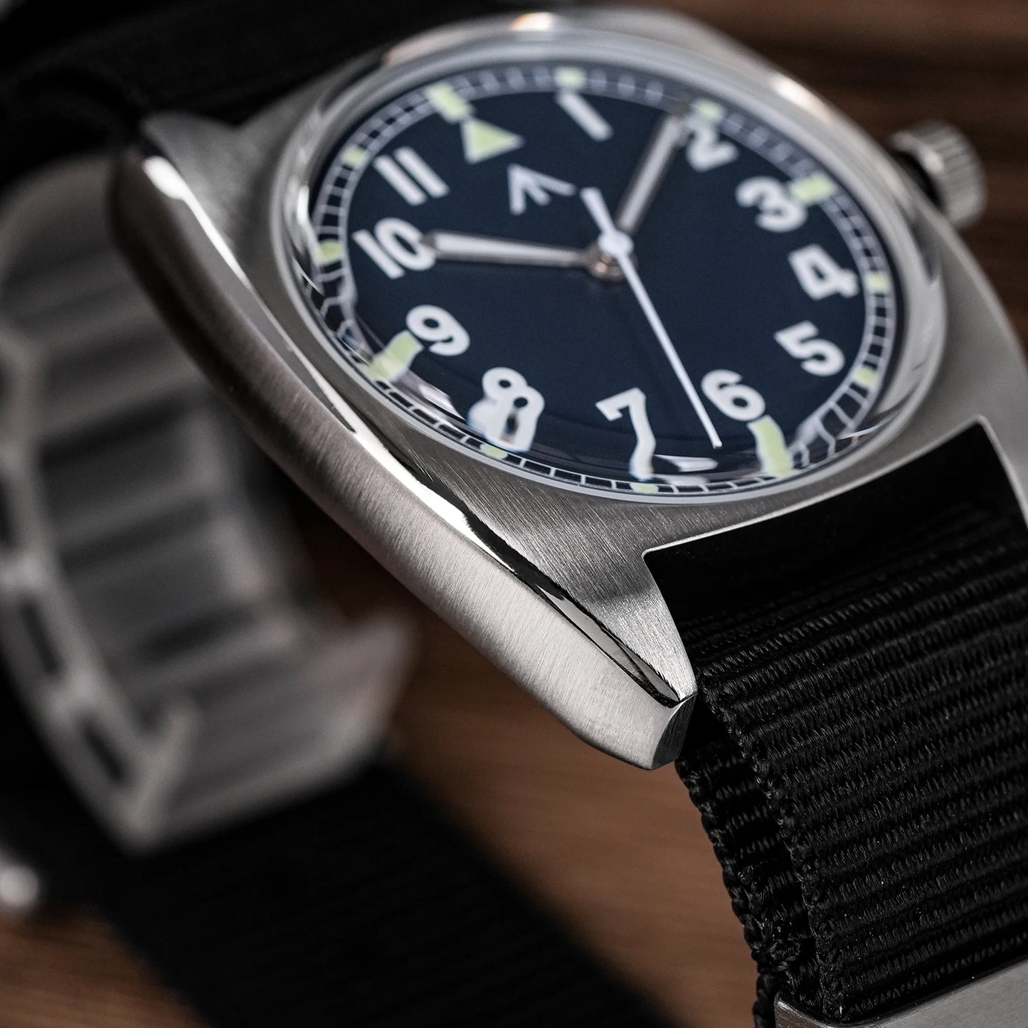 Militado ML17 Watch Miyota Super 2035/ GL12 Quartz Movement Watch C3 And BGW9 Luminova 100m Waterproof Stainless Steel Watches