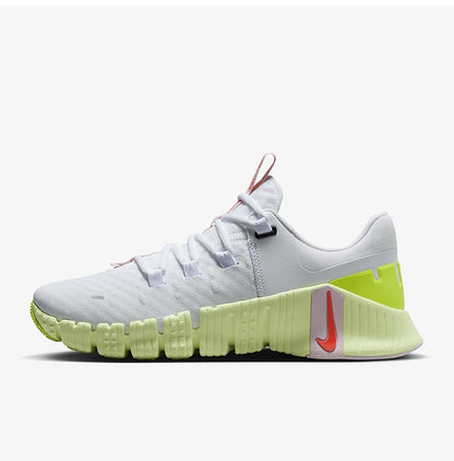 Nike Original Free Metcon 5 Damen-Leichtgewicht-Sportschuhe für das Training DV3950-104