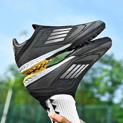 Nouvelles chaussures de football pour hommes, crampons de sport d'extérieur pour garçons et adultes, bottes de football d'entraînement respirantes, antidérapantes, à crampons longs, confortables