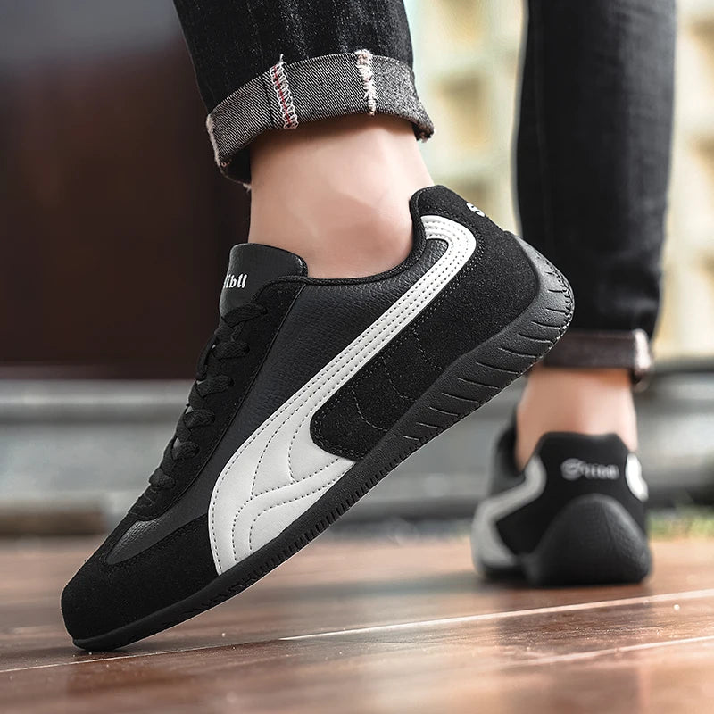 Popular Autumn Lightweight Fashionable Men's Casual Shoes Odor Resistant Low Cut Sports Shoes Outdoor Soft Retro Walking Shoes