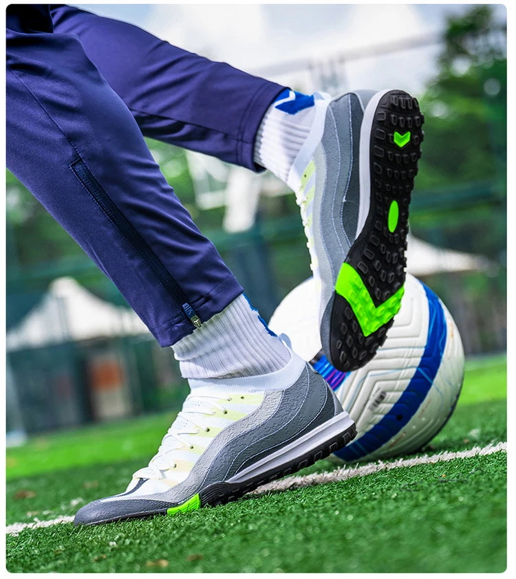 Men Professional Soccer Shoes FG/TF Football Boots Cleats Breathable Non-Slip Training Sneakers for Outdoor Grass Turf  Footwear