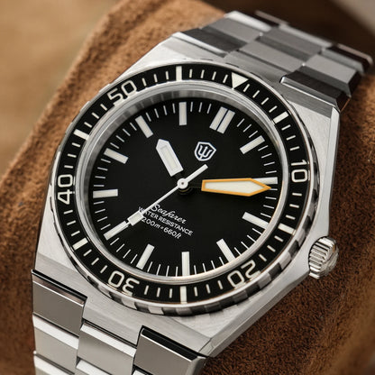 Watchdives WD0017 41mm Quartz Dive Watch Sapphire Crystal 200M Waterproof Ronda 515 VH31 Sweep Second BGW9 Lume Stainless Steel