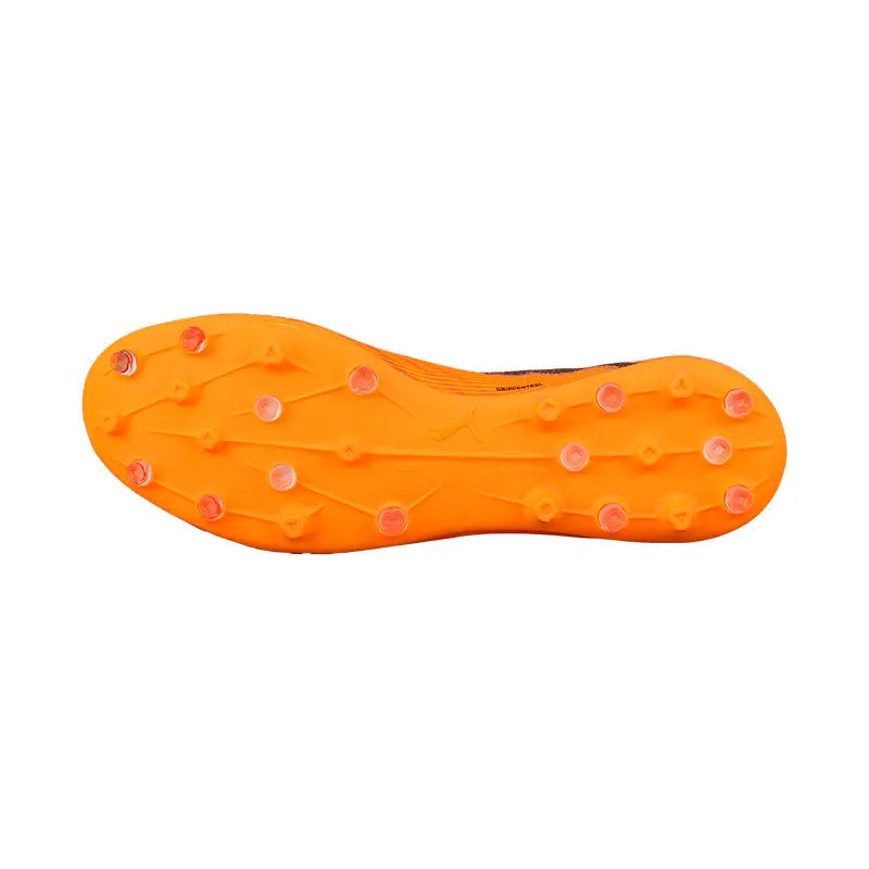 PUMA Mens MG Cleat Soccer Shoes 108519-01 108519-03 Reinforced Heel One Piece Tongue Football Boots