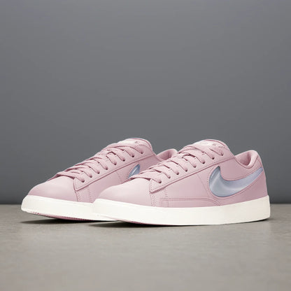 Baskets à lacets Nike Genuine Spring BLAZER LOW LX pour femme AV9371-500