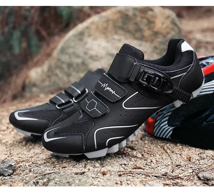 Chaussures de cyclisme unisexes à semelle rigide – Chaussures à crampons pour vélo de route 4 saisons, VTT et sports de plein air