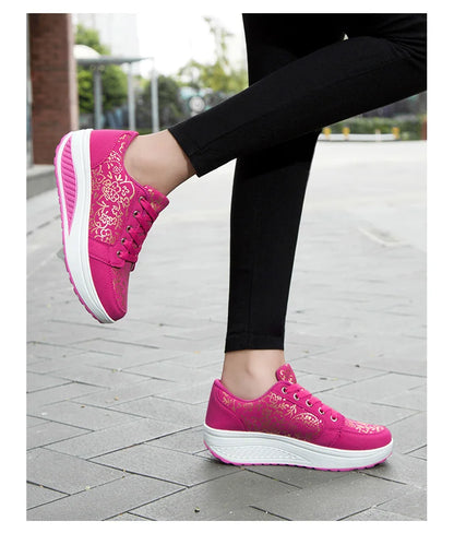 Læder-casualsneakers til kvinder, moderigtige og komfortable platform-vandresko, kilehæl-mokkasiner, åndbare loafers, Zapatos De Mujer