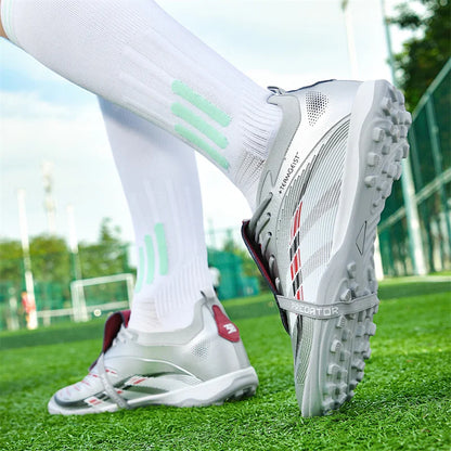 2025 New Autumn Package Youth Football Shoes Stable Racing Training Sports Shoes Fashionable and Comfortable Rebound Nail Shoes