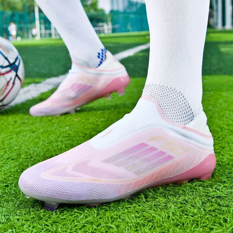 Nouvelles chaussures de football pour hommes, bottes de football confortables pour l'entraînement et les matchs en extérieur, crampons antidérapants et respirants, pour garçons et adultes, à longues pointes.