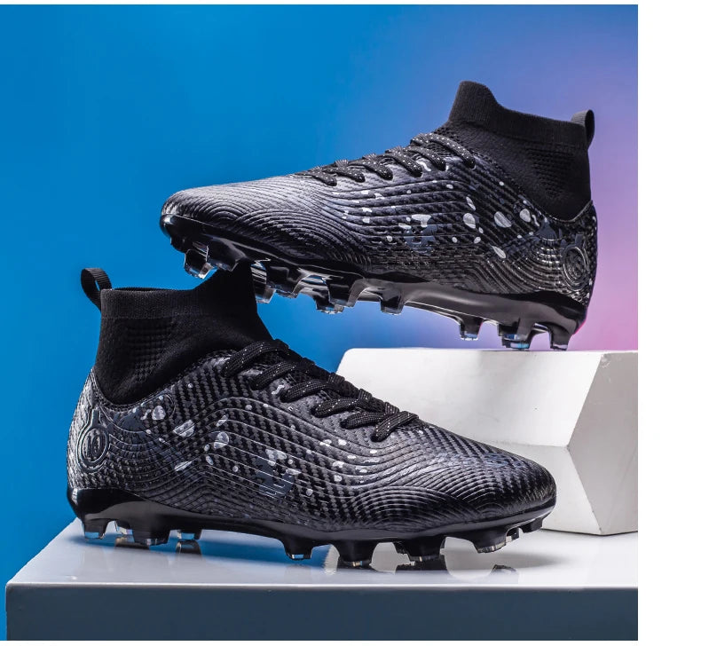 Nouvelles chaussures de football professionnelles pour hommes, chaussures de football antidérapantes, unisexes, respirantes, chaussures de futsal, nouvelles chaussures à crampons, livraison directe, ultralégères