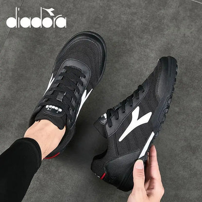 New Match Unisex Soccer Shoes Anti-slip Soccer Shoes Outdoor Professional Rivet Turf Comfortable Soccer Field Boots