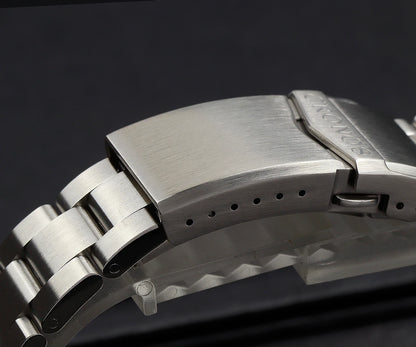 Cronos Automatic Diving Watch Stainless Steel 2000 Meters Water Resistance Professional Diver NH35 L6009M