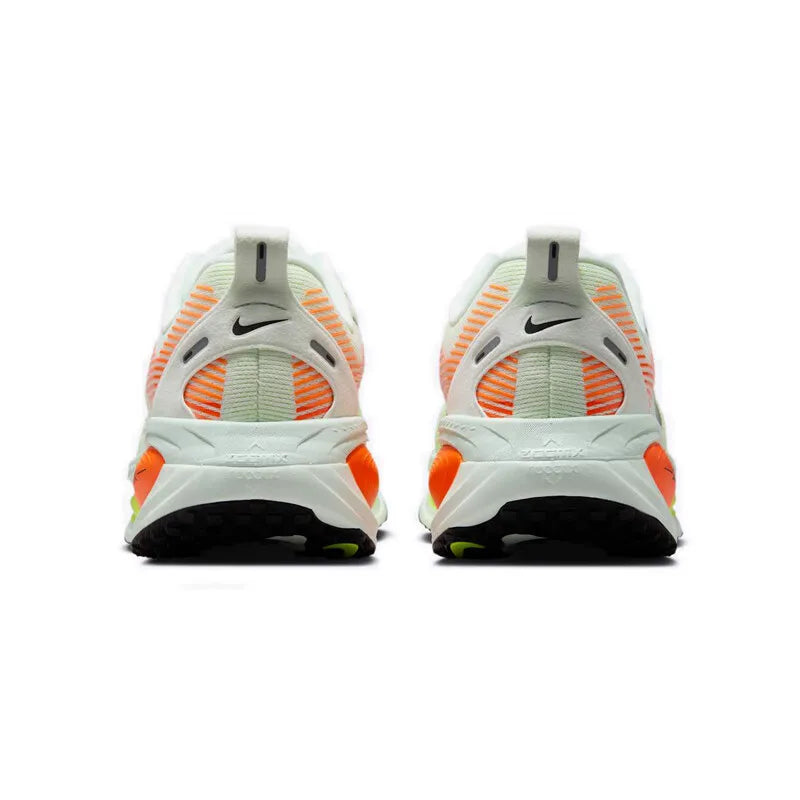 Nike Vomero 18 – Амортизация, опора, леки, идеални за бягане и ходене, удобни унисекс маратонки HM6803-300