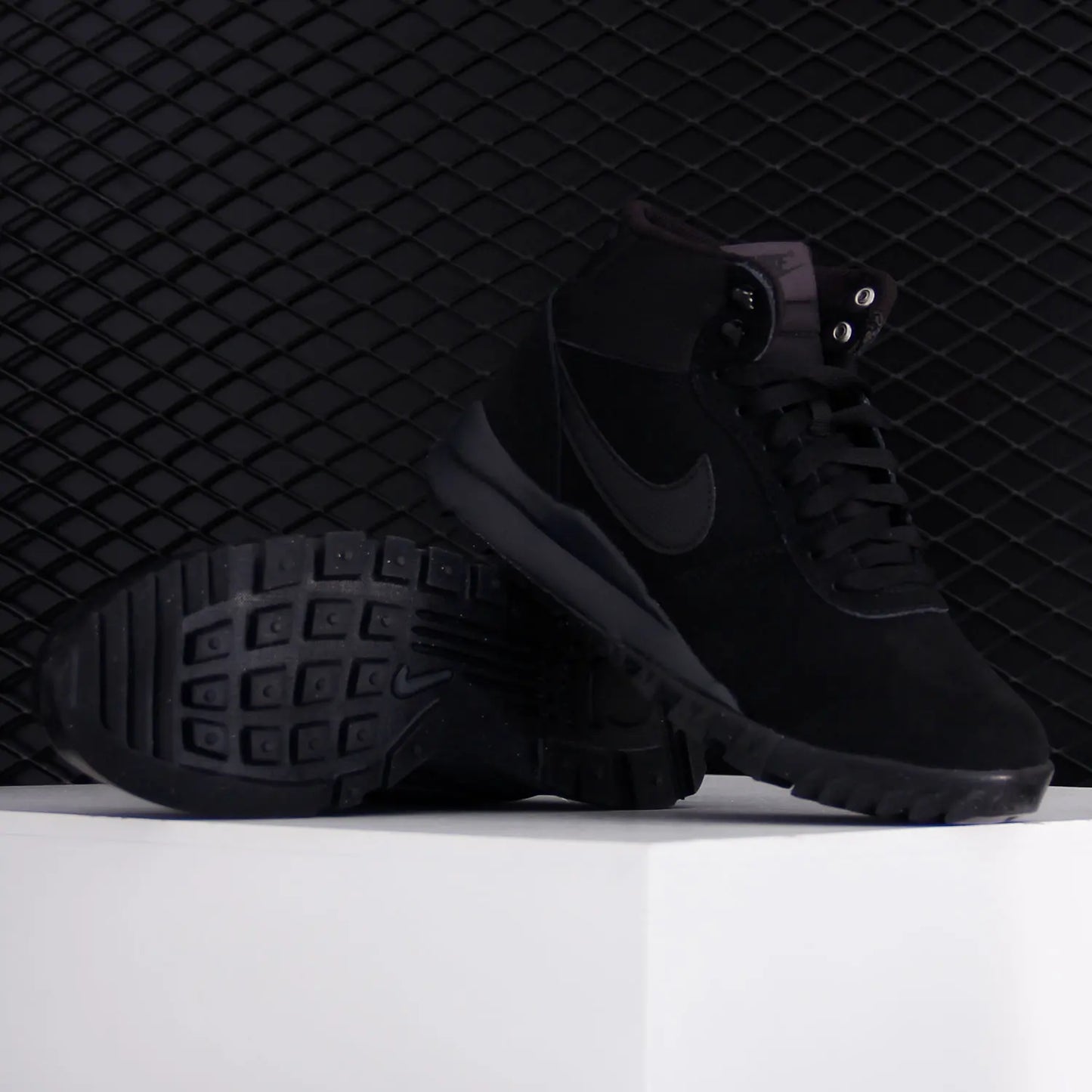Zapatillas Nike auténticas New Hoodland Suede Outdoor resistentes a la abrasión 654888-090