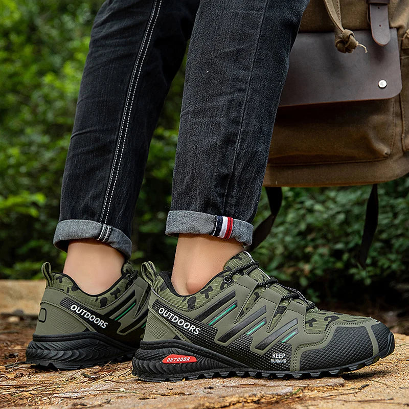 2025 New Men Hiking Shoes Outdoor Waterproof Sports Shoes Comfortable Leather Hiking Training Boots Large Size Tactical Shoe Men