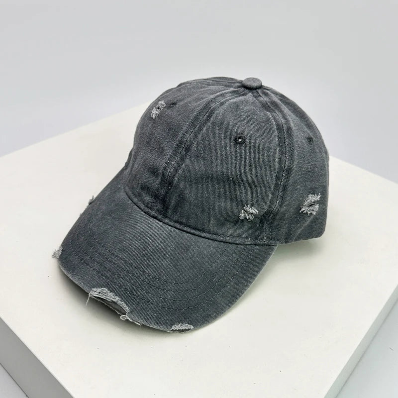 New Unisex Broken Style Solid Baseball Hats Breathable American Vintage Sunshade Simple Peaked Cap Versatile Fashion Casual ins