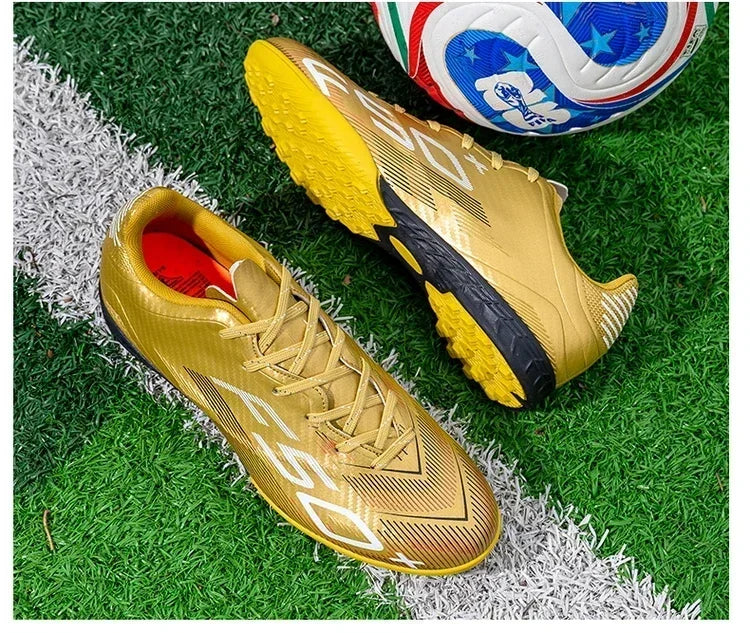 Nouvelles chaussures de football pour hommes, adaptées à la pratique sur gazon, ultralégères, antidérapantes, baskets de sport pour activités de plein air, chaussures de football professionnelles, chaussures d'entraîne