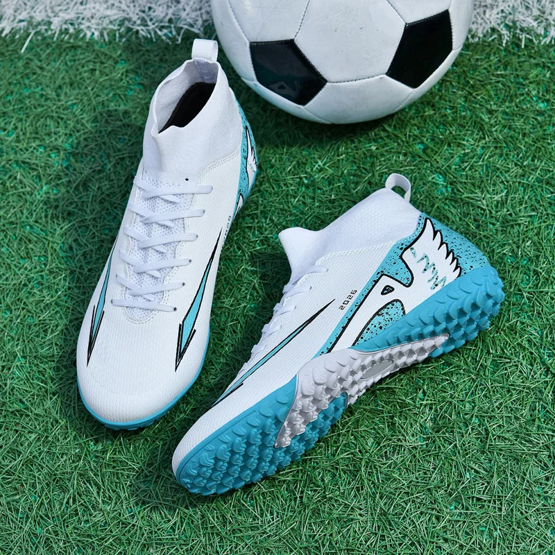 Nouvelles chaussures de football pour hommes, chaussures de football en salle de haute qualité, chaussures de sport, futsal, cheville haute, antidérapantes, ultralégères, antidérapantes pour l'extérieur