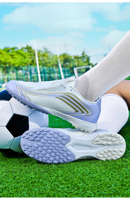 Nouvelles chaussures de football pour hommes, crampons pour femmes, modèle unisexe pour futsal, ultra-légères, TF/FG, chaussures de football professionnelles de haute qualité pour jeunes, baskets.