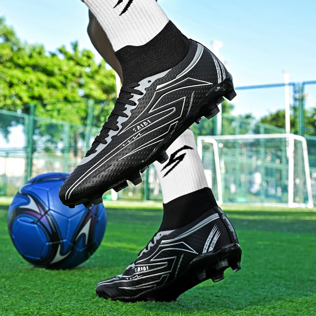 Chaussures de football AG/FG pour enfants et jeunes, chaussures d'entraînement, tige en tissu PU, semelle en TPU, antidérapantes, résistantes à l'usure, pour terrain de sport en herbe naturelle