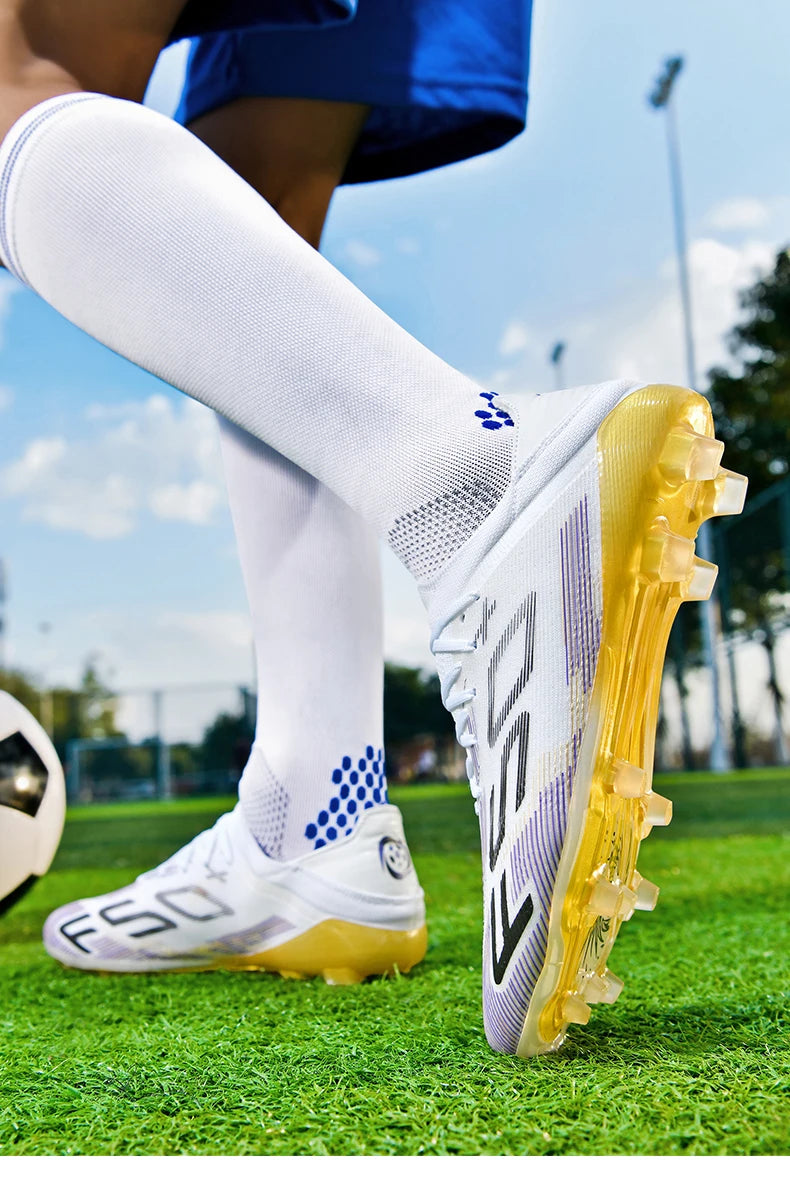 Nouvelles chaussures de football pour hommes, crampons antidérapants pour terrain en herbe, chaussures de football montantes de haute qualité, baskets de futsal, chaussures d'intérieur, chaussures d'extérieur, meilleures