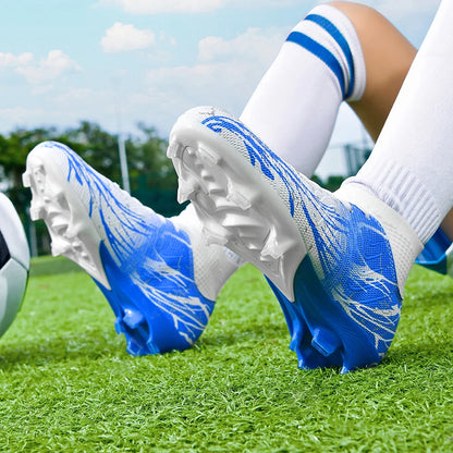 Nouvelles chaussures de football pour hommes, très vendues, chaussures de football à tige haute, crampons de futsal pour terrain en herbe, baskets d'intérieur de haute qualité, antidérapantes pour l'extérieur.