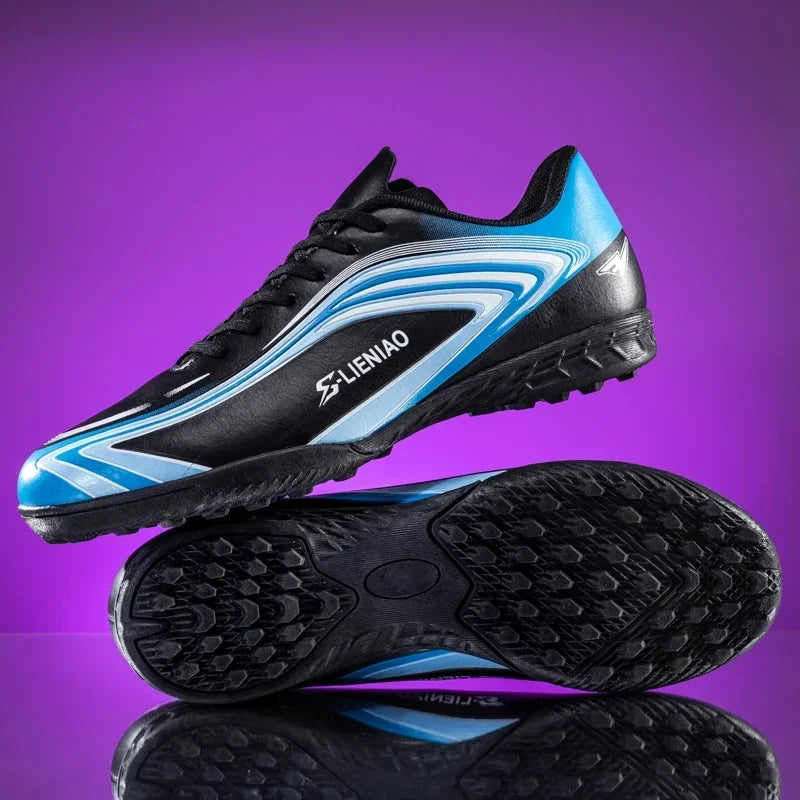 Nouvelles chaussures de football pour hommes, crampons de futsal, chaussures de soccer, chaussures de match, baskets d'intérieur de haute qualité, best-seller, antidérapantes, pour entraînement et extérieur