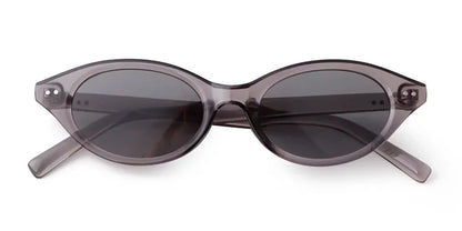 Trend Tortoise Shell Cat Eye Sunglasses 2025 Women Men Brand Designer Sun Glasses Cateye Rivets Narrow Frame Shades Female UV400